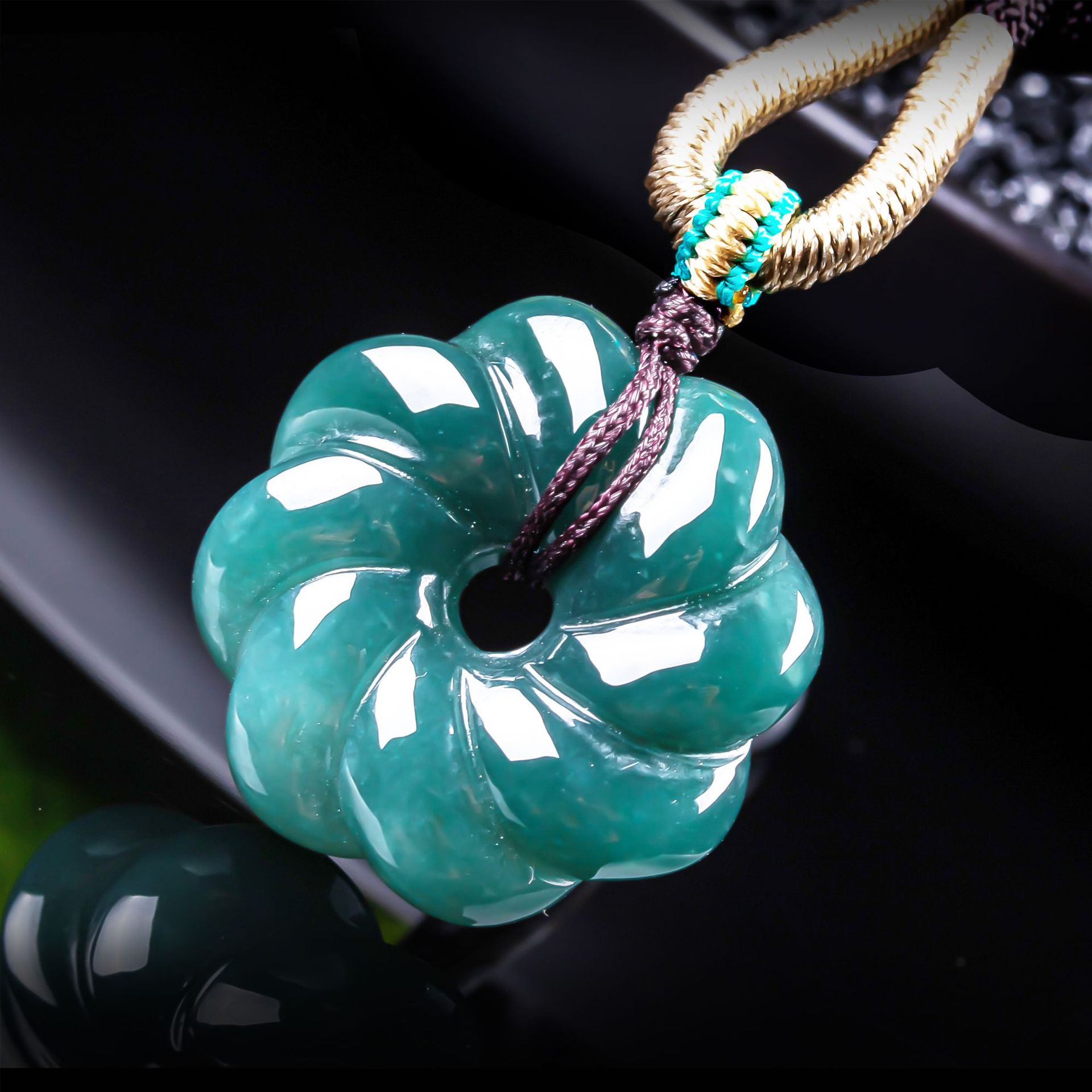 Jewelry & Watches Review - Natuurlijke Birmese Jadeiet Bloemhanger Ketting Accessoires