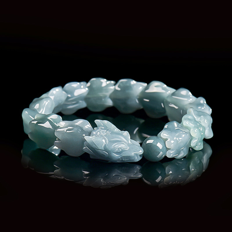 Jewelry & Watches Review - Blauwe Birmese Jadeïet Draak Armband Gesneden