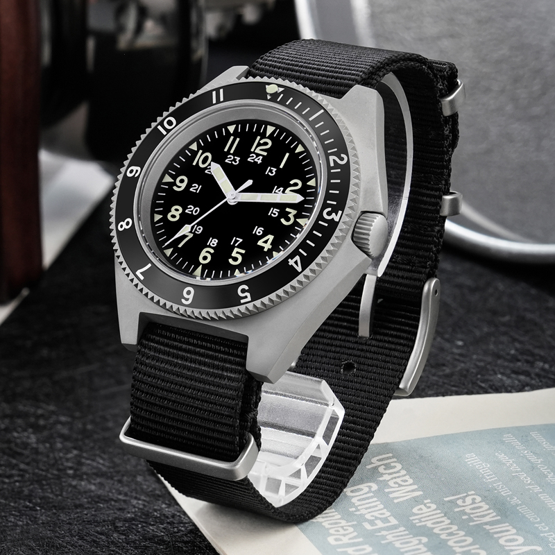 Watchdives WD1972 Quartz Horlo - Jewelry And Watches Box recensie en prijs