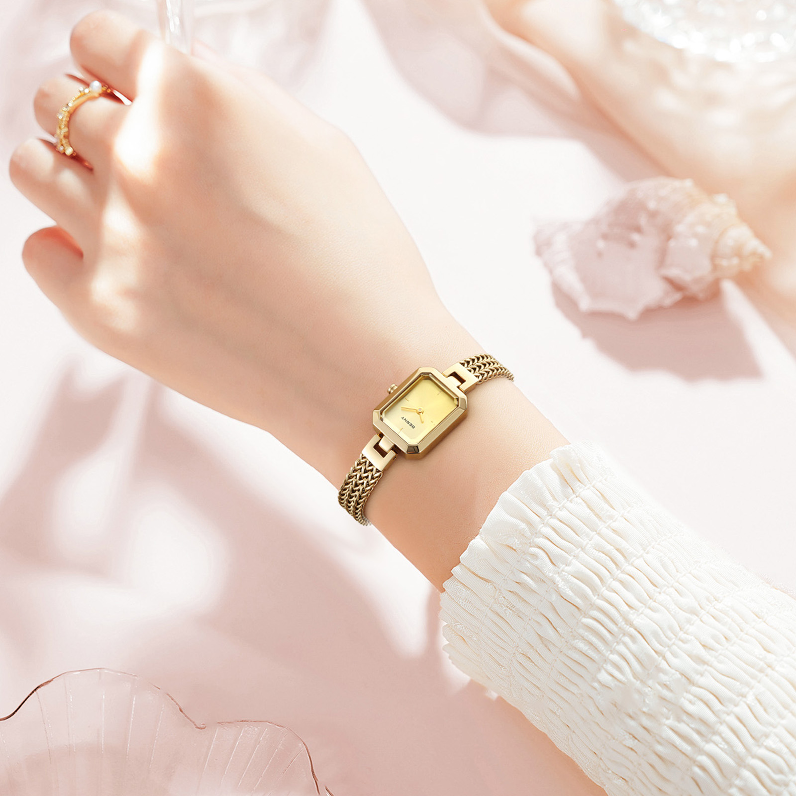 Berny Gold Horloge Voor Vrouwe - Jewelry Watches Luxury recensie en prijs